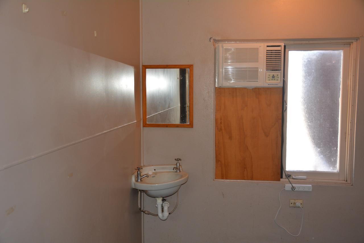 The Burdekin Hotel Ayr Extérieur photo