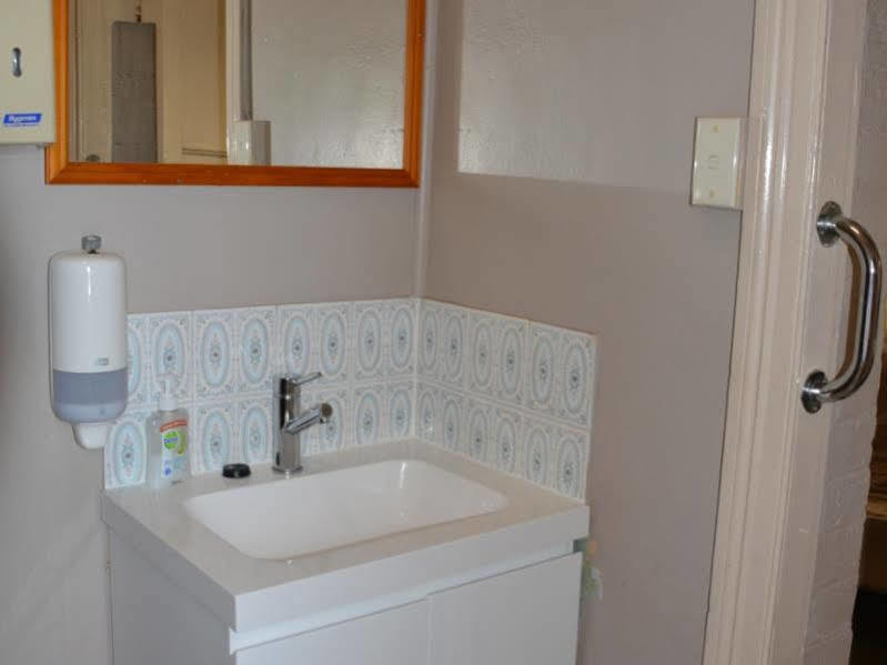The Burdekin Hotel Ayr Extérieur photo
